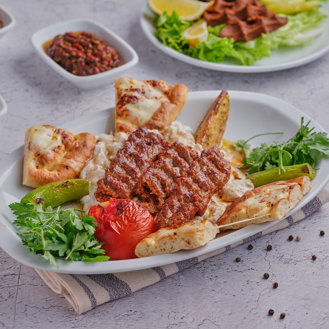 Ali Nazik ( Adana )