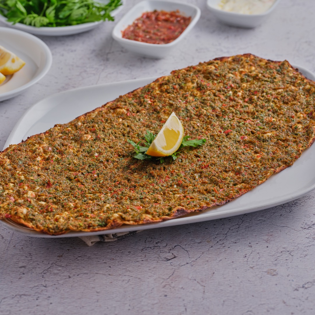 Özel Antep Lahmacun