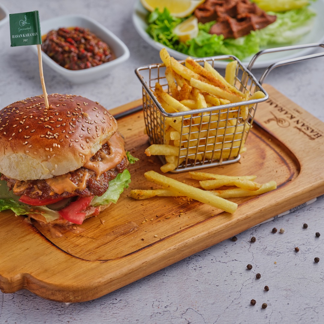 Special Burger + Patates