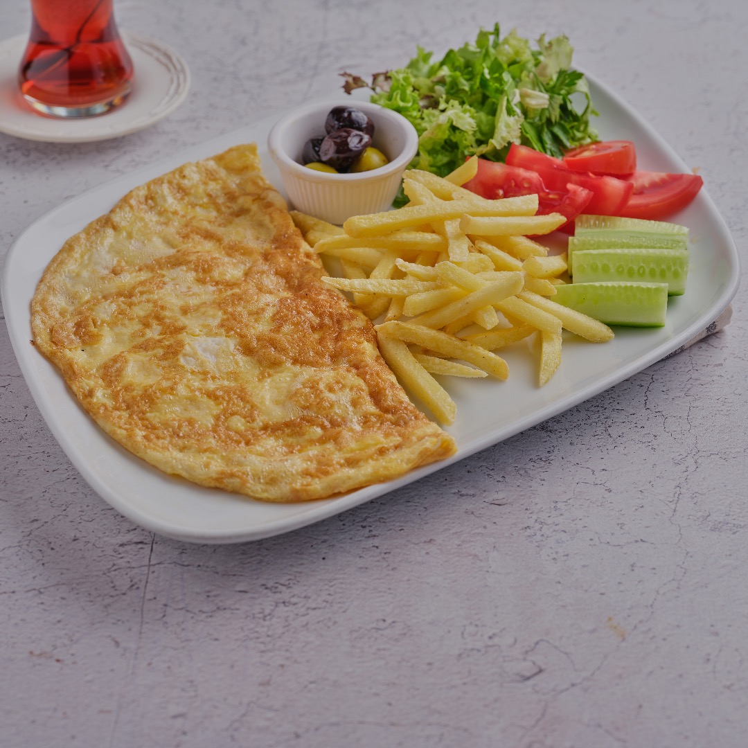 Sucuklu - Kaşarlı Omlet